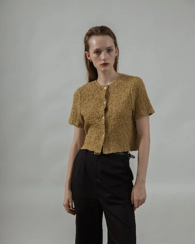 Take Action Two Way Wrinkle Short Sleeve Top (Golden Palm)