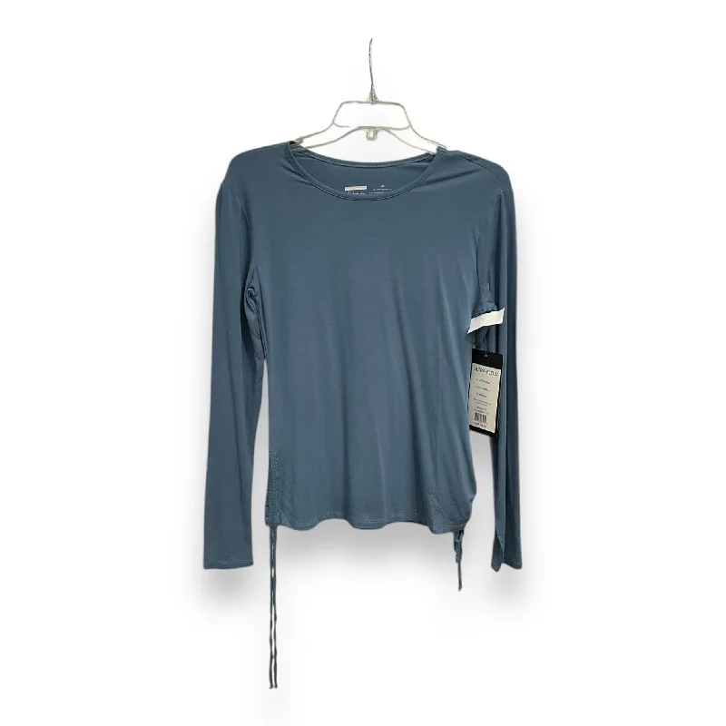 Savings Soar This Weekend Athletic Top Long Sleeve Crewneck By Cmb In Blue, Size: Xs