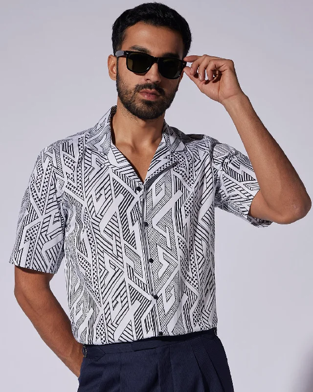 Big Discounts Abstract Printed Shirt - Black & White