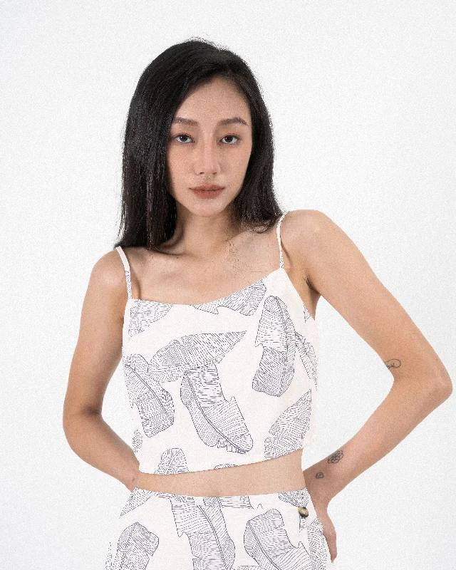 Weekend Discounts to Celebrate Printed Floral Straps Crop Tank Top (Printed)