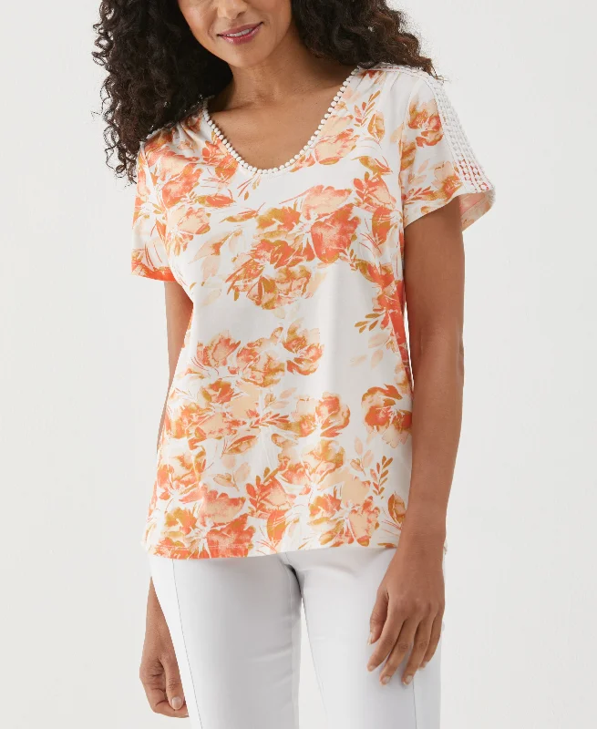 Weekend Specials to Relish Floral Print Dot Trim Tee