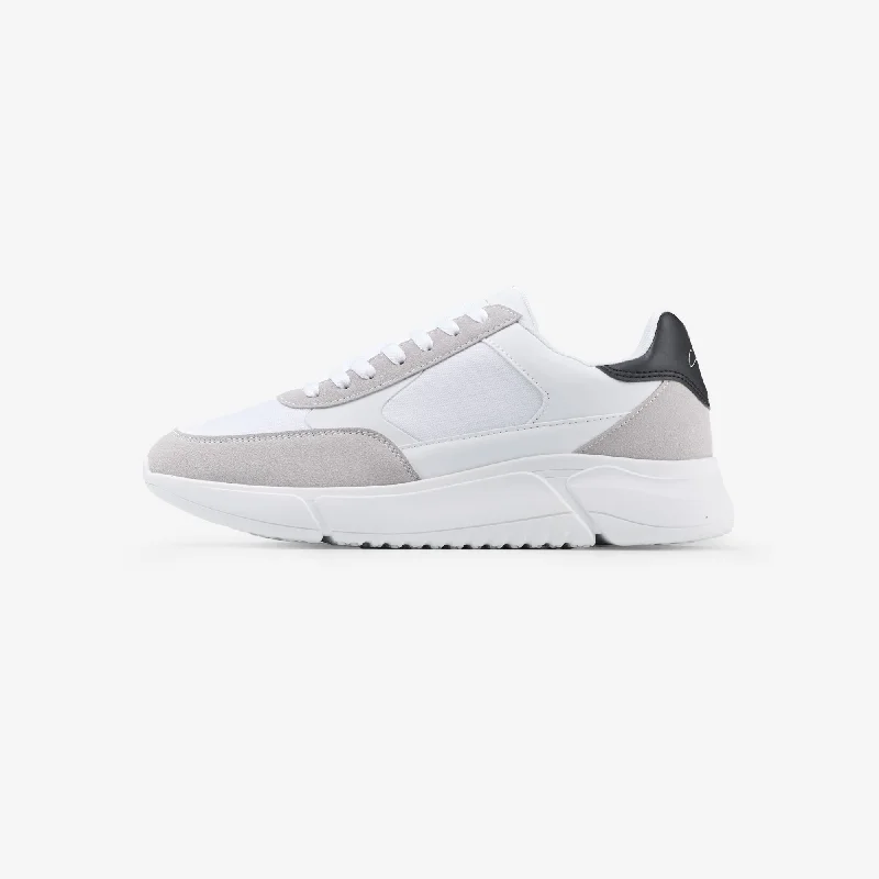 Limited Edition Premium Mesh Runner | White/Black