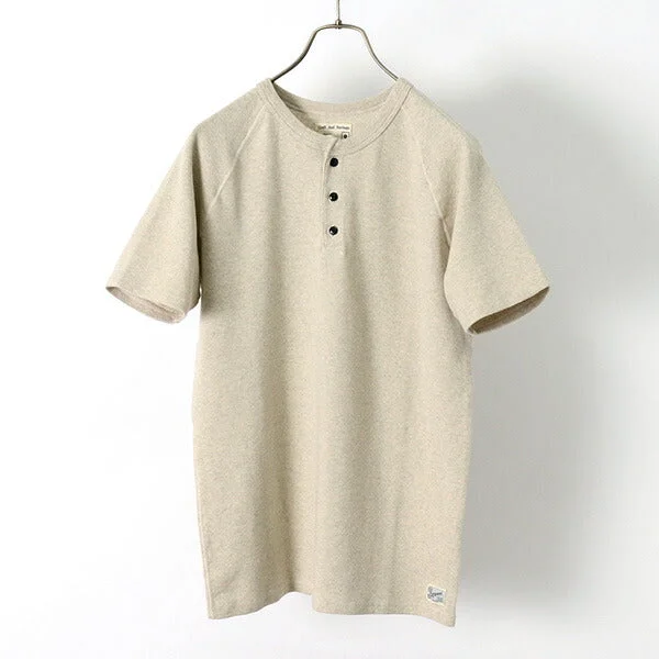 Seasonal Sale Kepani / Raffy旋转了磨牙的亨利脖子T恤