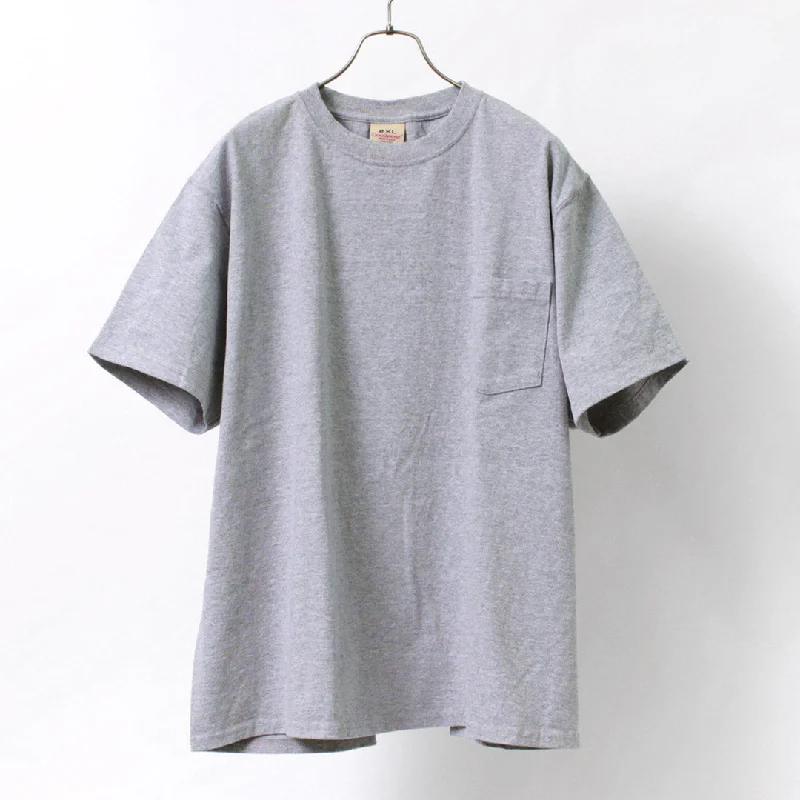 Weekend Extravaganza: Shop Now 旅馆 /短袖口袋大T恤