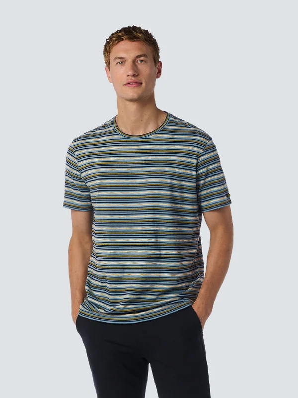 Year-End Sale T-shirt with Round Neck and Multicolor Stripes | Cloud